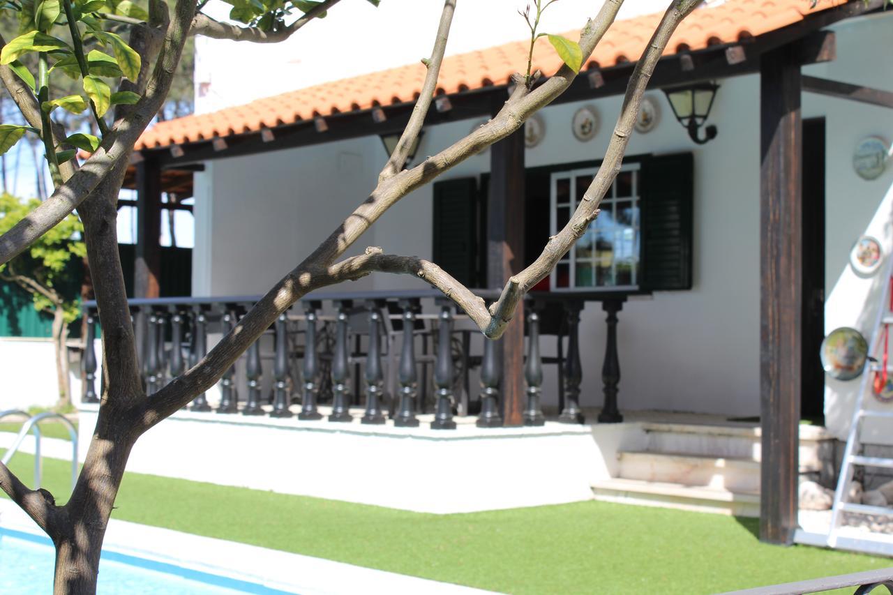 Hostel Casa Lucas Charneca de Caparica Exterior foto